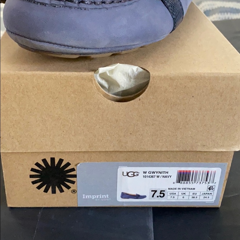 Ugg Loafer - image 3